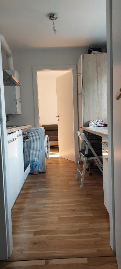 Schone Wohnung Mit Balkon Viena Exterior foto