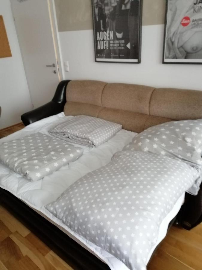 Schone Wohnung Mit Balkon Viena Exterior foto